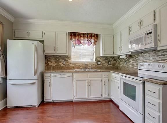 5th image of this home