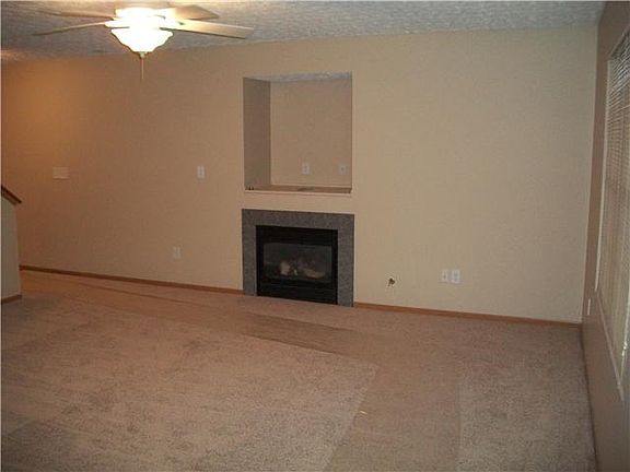 4th image of 2611 Sparrow Hill Dr