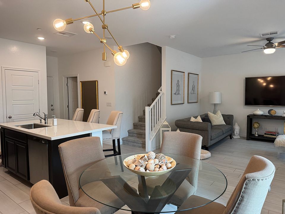 1st image of 25 Barbara Ln #14