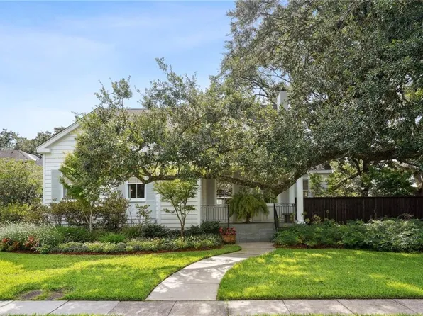 301 Brockenbraugh Ct, Metairie, LA 70005