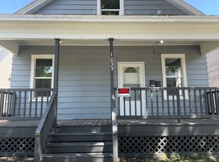 1033 Villa St #1, Racine, WI 53403