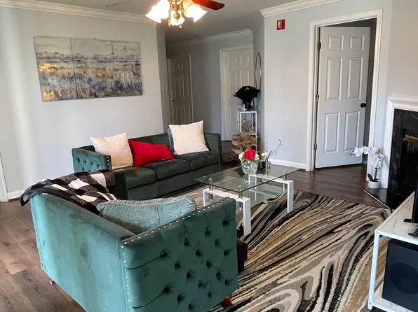 8809 Stone Ridge Cir APT T2, Baltimore, MD 21208