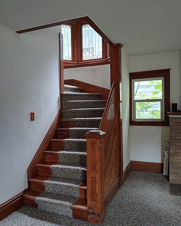 1st image of 36 Wendell St