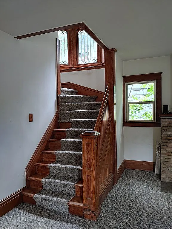 36 Wendell St photo 1