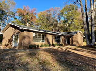 833 Bass Rd, Macon, GA 31210