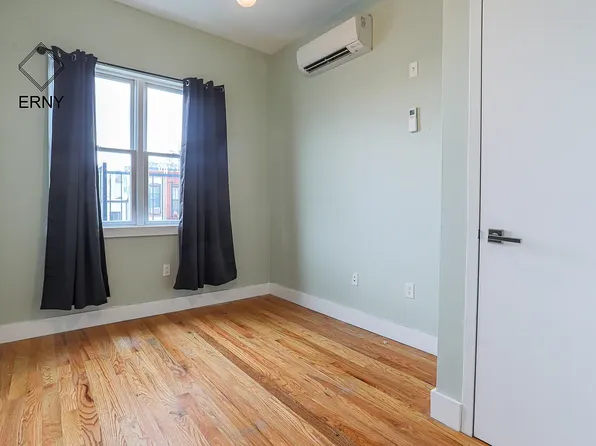 1285 Madison Street image 6 of 7