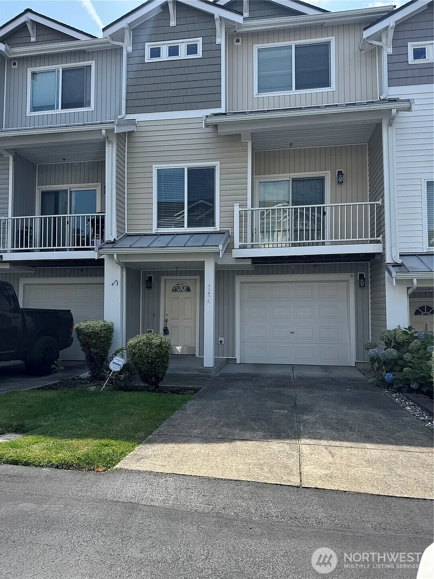 5307 Military Road E #C photo 1