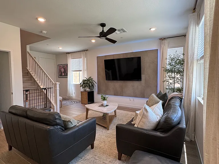 35403 Bains Ave — Photo 9