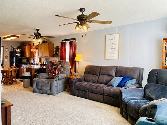 5th image of 110 Parsons St