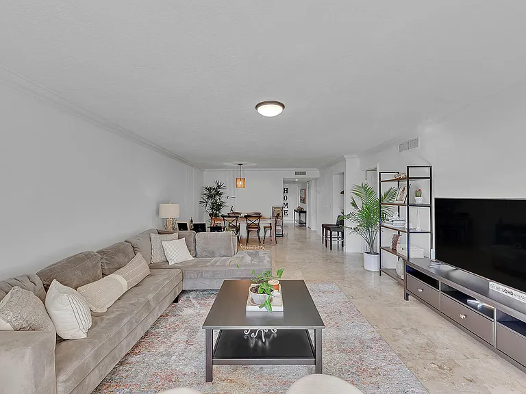 359 Lakeview Dr #102 — Photo 24