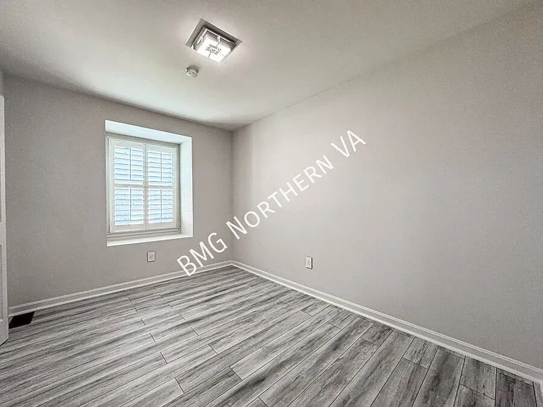 7450 Adams Park Ct — Photo 21