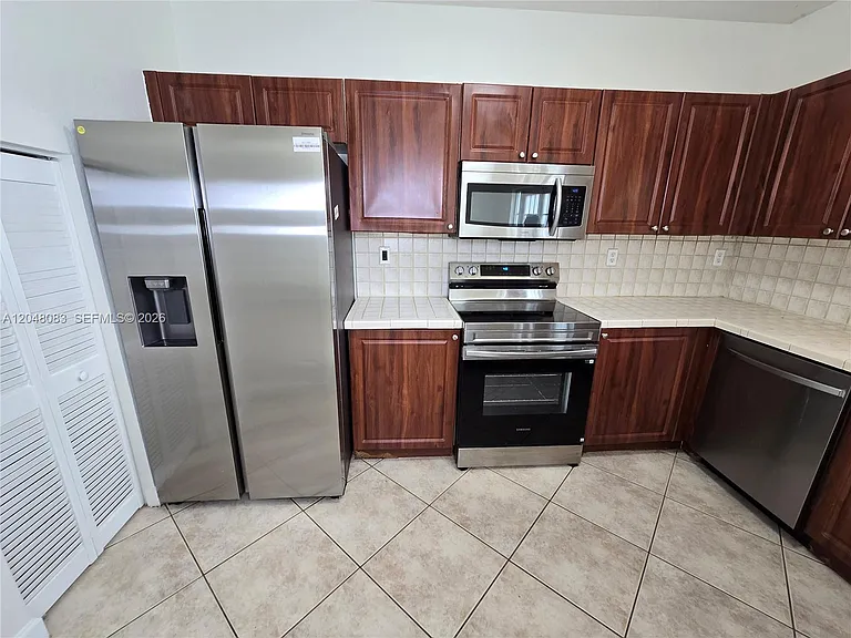 14758 SW 9th Ln — Photo 9