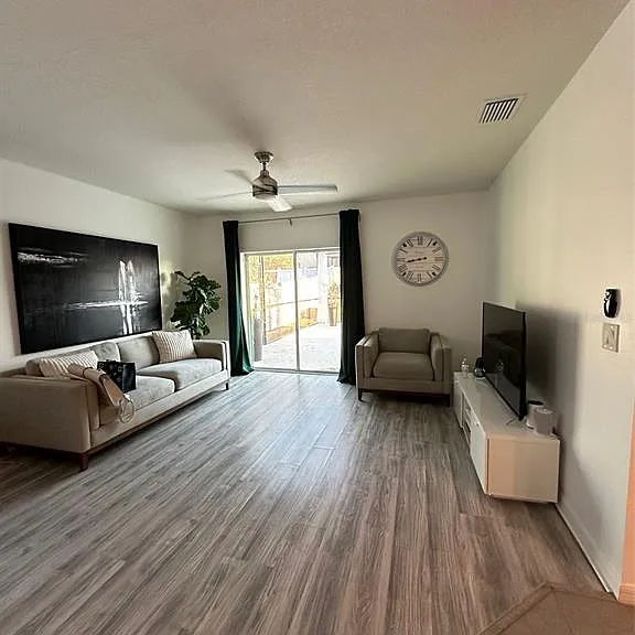 11167 Leland Groves Dr — Photo 10