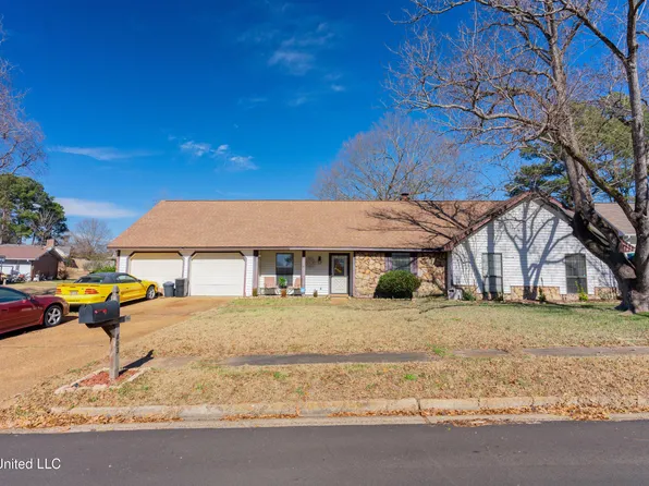 403 Hathaway Dr, Clinton, MS 39056