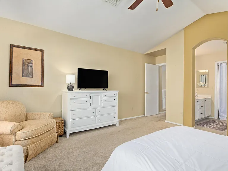 6916 W Tina Ln — Photo 16