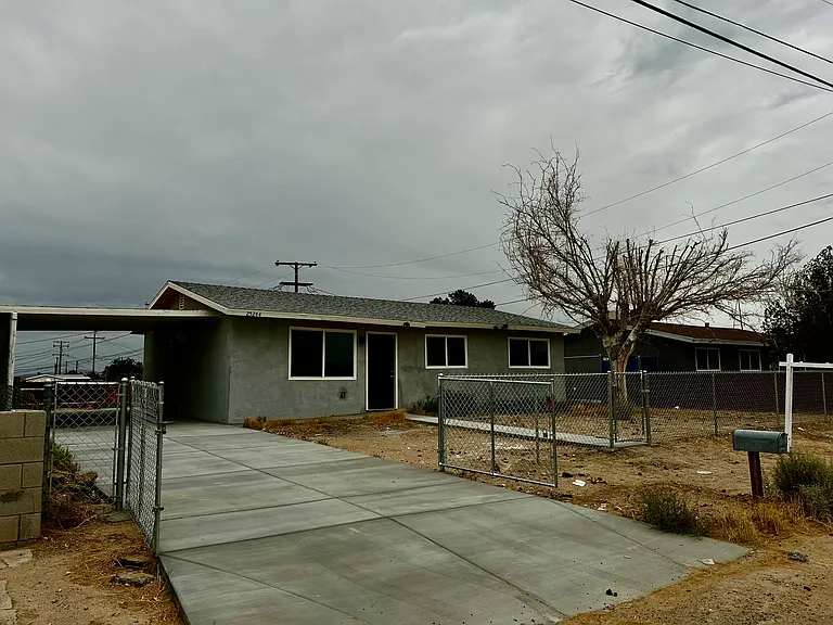 25244 Jade Rd — Photo 1