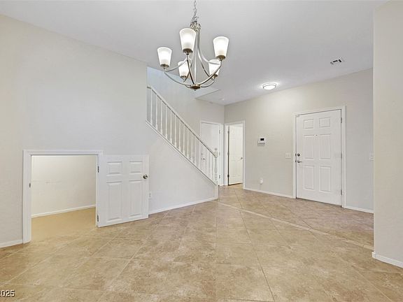 4th image of 8084 Celina Hills St