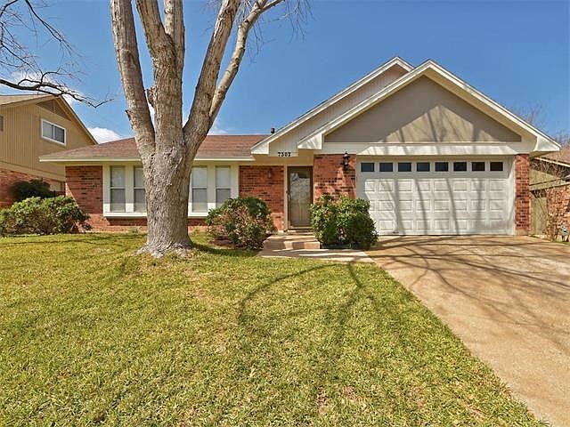 Charming Single Story!  Beautifully manicured lawn and recent paint!