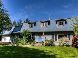 122 River View St, Gates, OR 97346