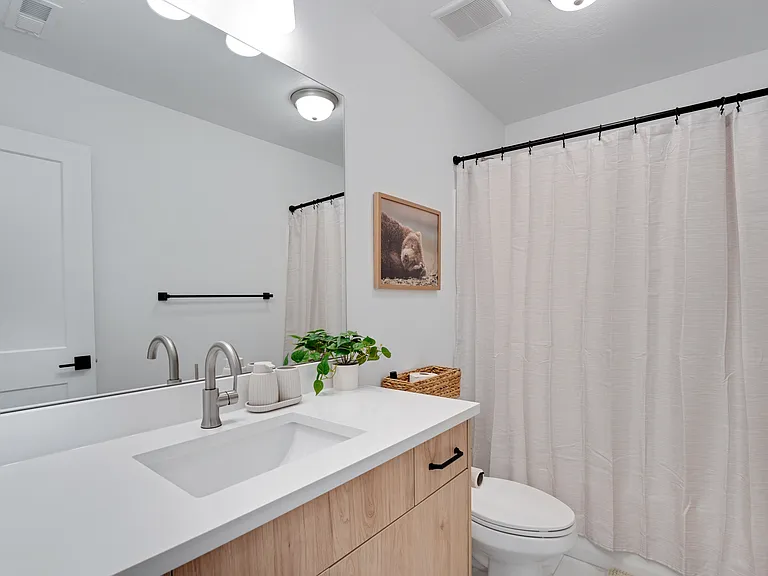 25 E Center St #64 — Photo 21