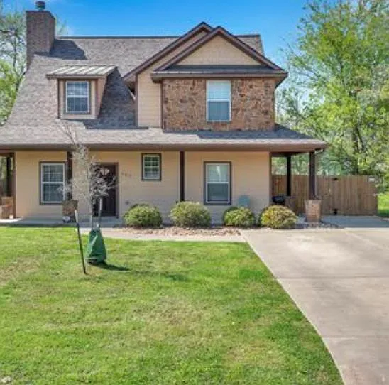 205 Francis Dr