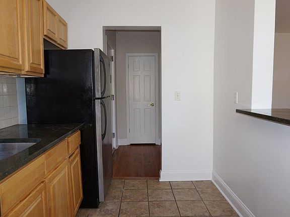 4th image of 901 Washington Ave APT 6I