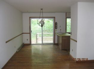 941 Ridge Rd, Newton, NJ 07860