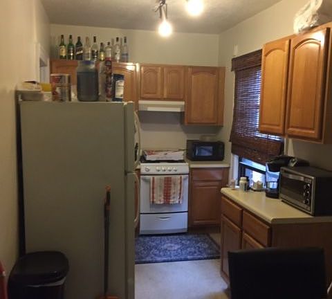 4th image of 4324 208th St APT 2B
