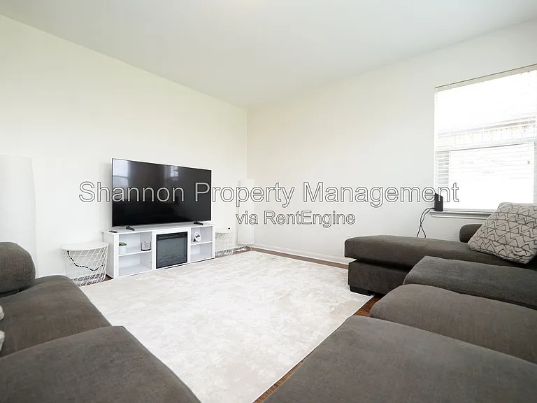 1203 Lavender Shade Ct — Photo 10