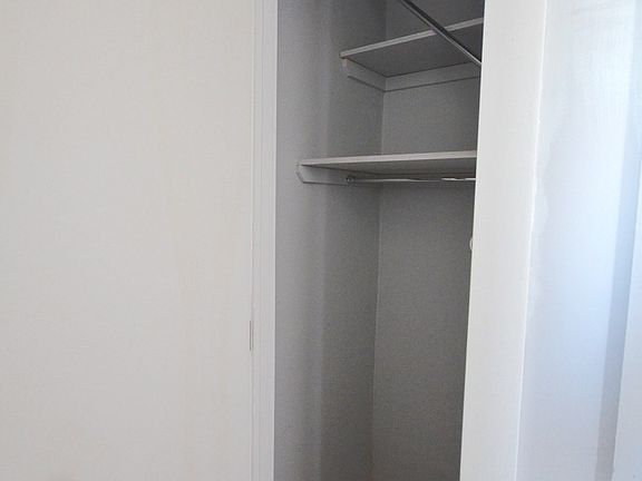 2nd image of 495 Washington Ave APT 6F