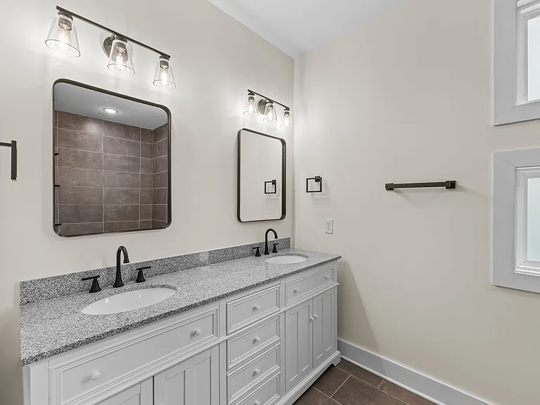 135 Max Lane Dr — Photo 25