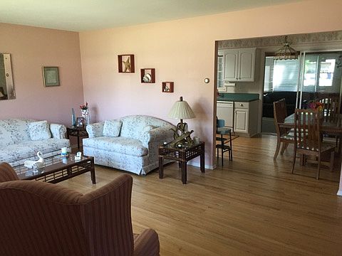 3rd image of 54 Maryland Blvd