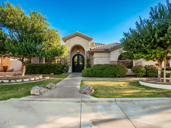 2333 W SPRUCE Drive, Chandler, AZ 85286