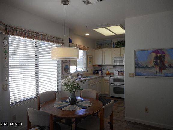 3rd image of 19400 N WESTBROOK Parkway #324