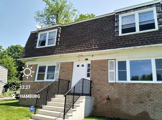 65 King Cole Rd, Hamburg, NJ 07419