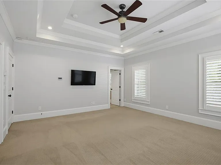 1452 Woodland Hills Dr NE — Photo 35
