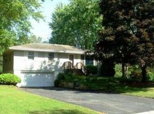 2622 Bobolink Rd, Long Lake, MN 55356