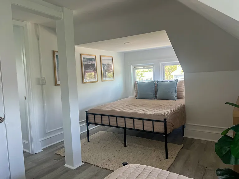 600 Brinley Ave #2S — Photo 17