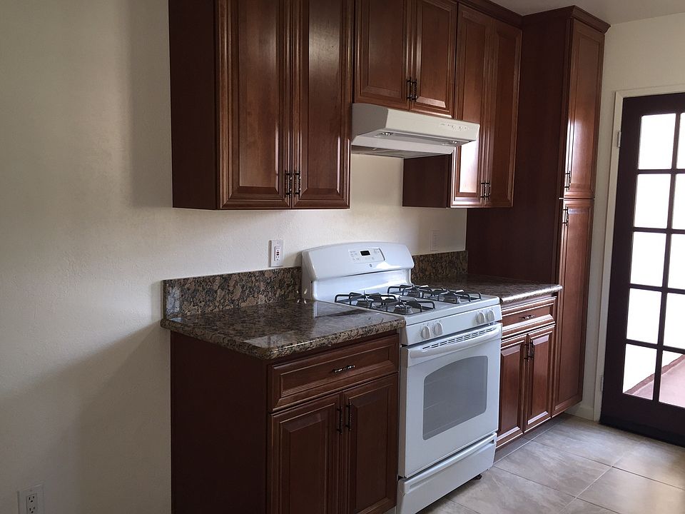 all new appliances and refrigerator