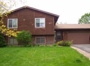 13596 Yosemite Ave S, Savage, MN 55378