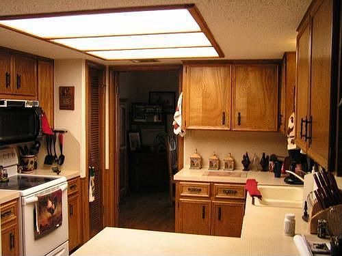 4th image of 9100 Queenswood Dr