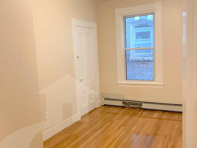90 Norfolk St #3 — Photo 5