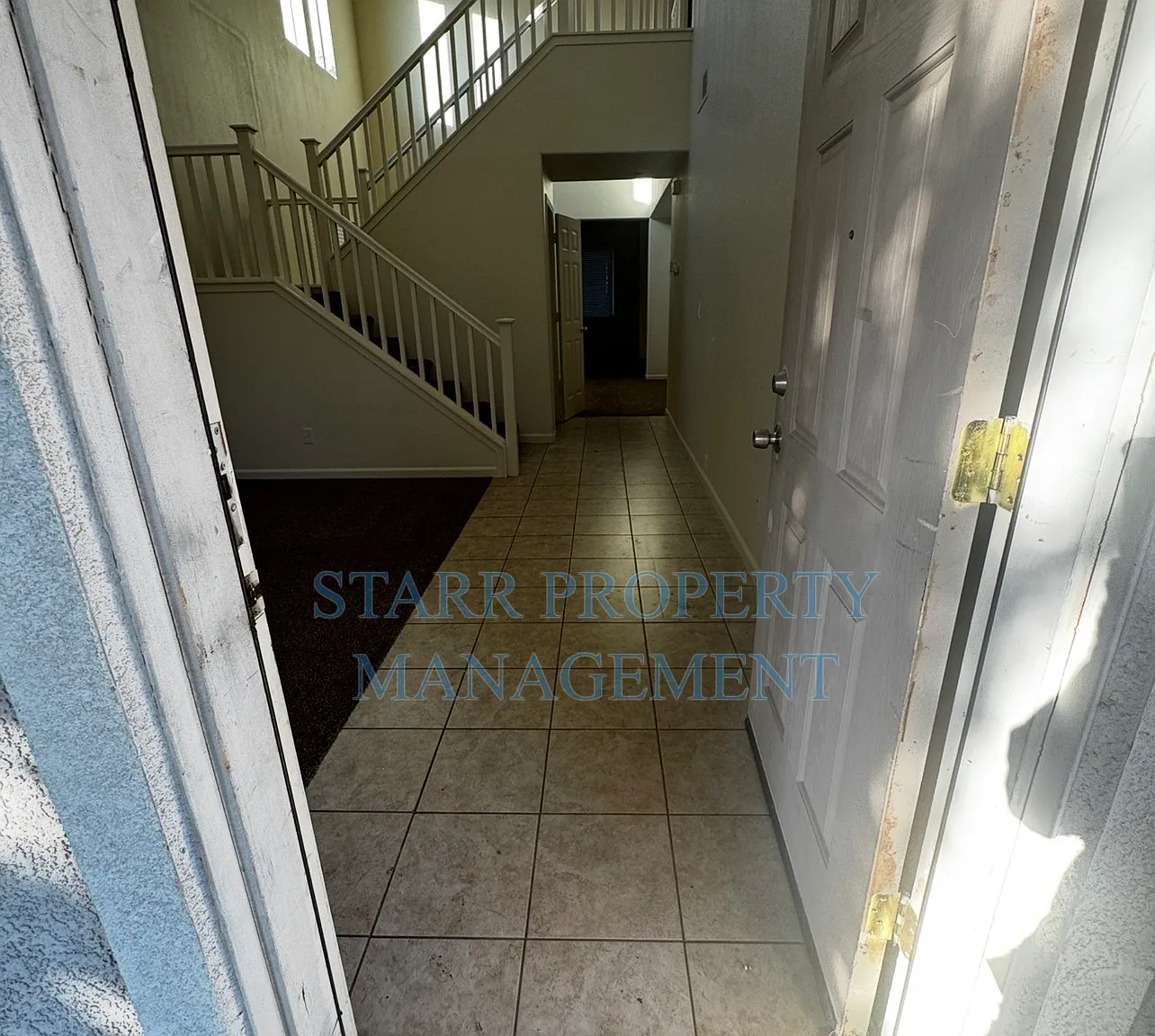 4 bed, 3.0 bath, 2319 sqft, $2,895 — Photo 2