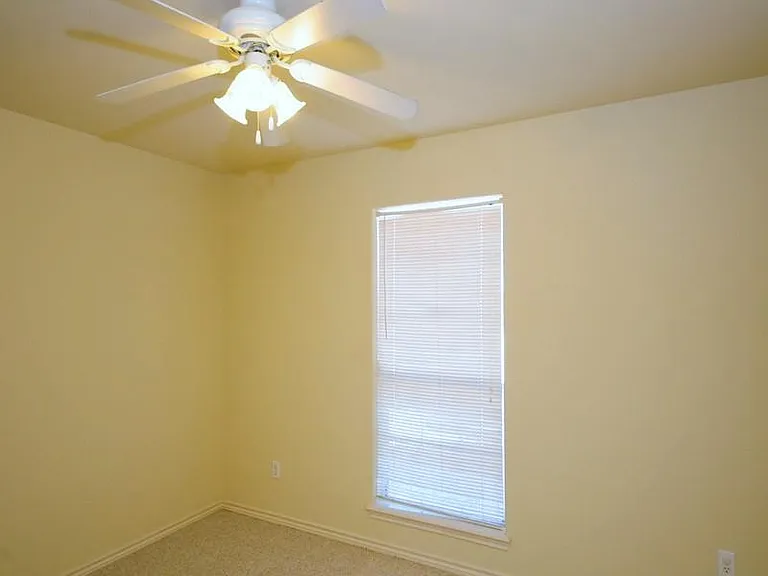 13933 Jacktar St — Photo 9