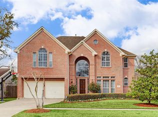 5118 Locust St, Bellaire, TX 77401