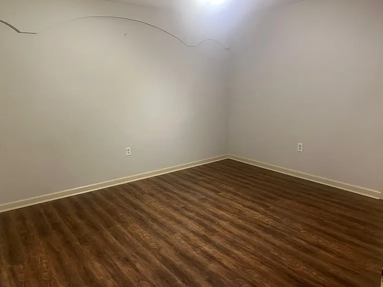15931A Woodlawn Acres Ave — Photo 5
