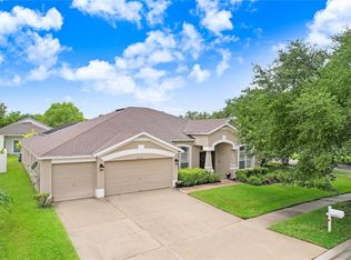 5753 Wynstone Ln, Zephyrhills, FL 33541