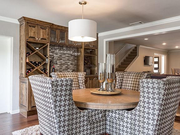 5th image of 3999 Alta Vista Ln