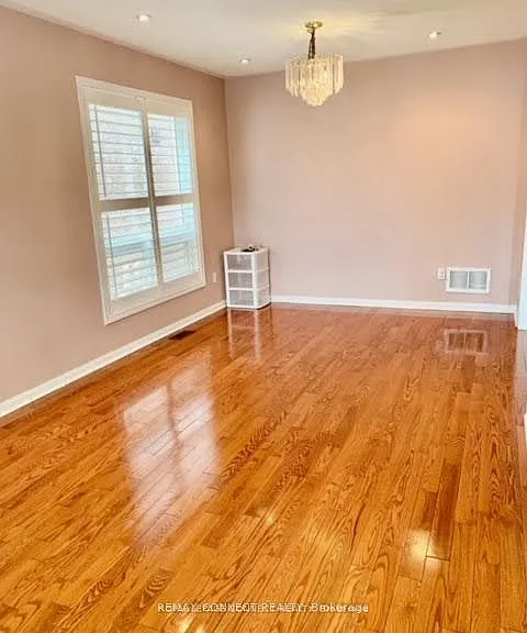66 Oasis Blvd — Photo 6