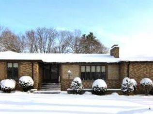 26 Terrace Park, Reading, MA 01867